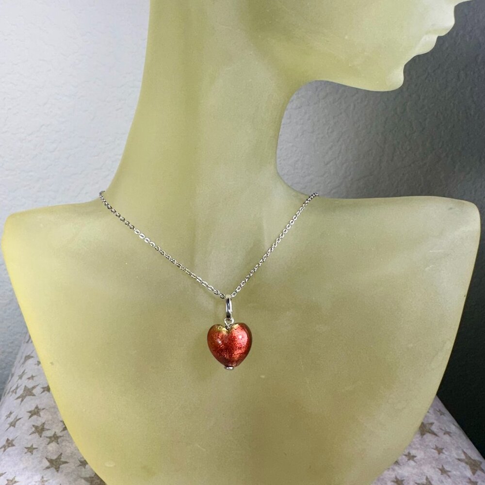 NEW Italian Murano Glass Heart Pendant on a Silver Tone Chain